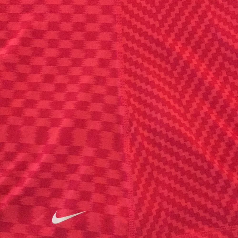 Nike Racerback Tank - Picture 4 of 4